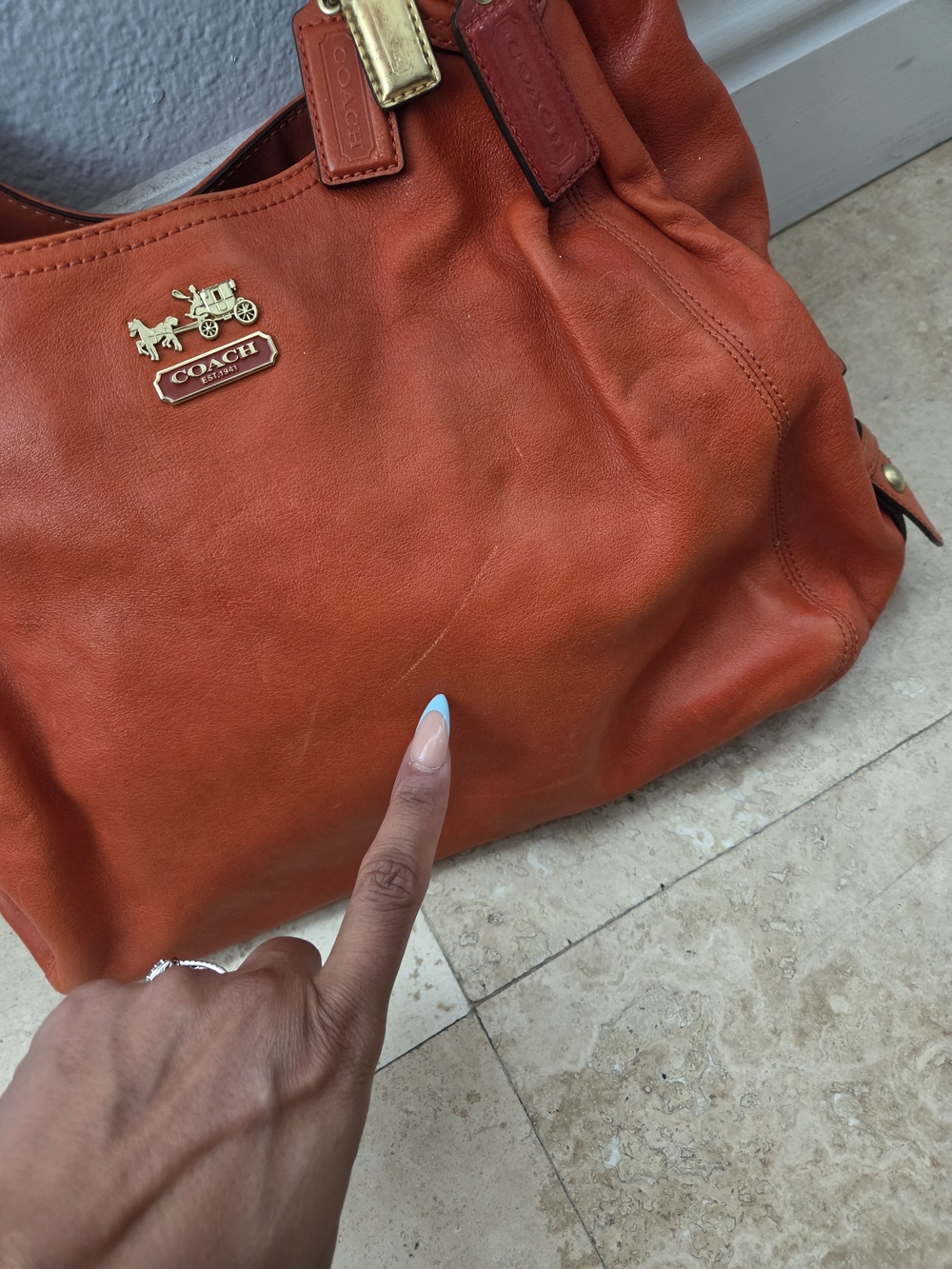 Authentic Coach Madison Maggie Leather Hobo Bag - Rare Burnt Orange 🍊 - Picture 12 of 12